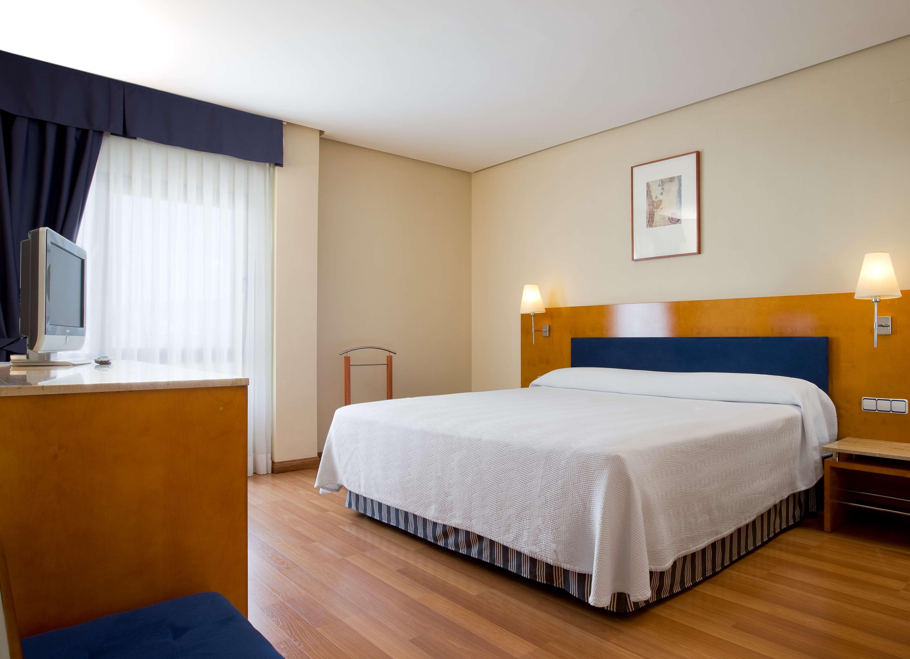 Hotel Nh Ciudad De Cuenca Cuenca  Exteriér fotografie