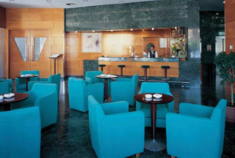 Hotel Nh Ciudad De Cuenca Cuenca  Restaurace fotografie