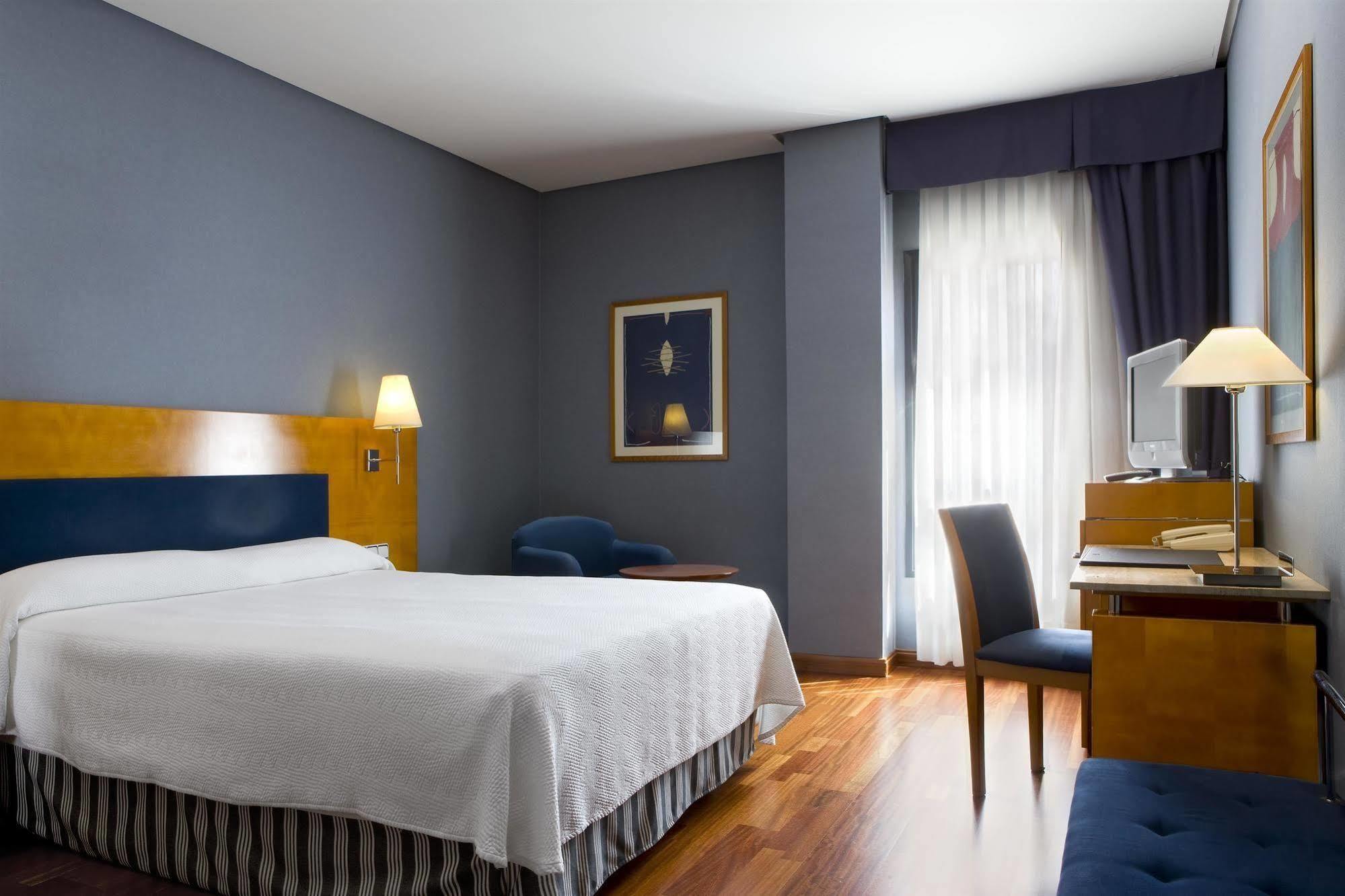 Hotel Nh Ciudad De Cuenca Cuenca  Pokoj fotografie